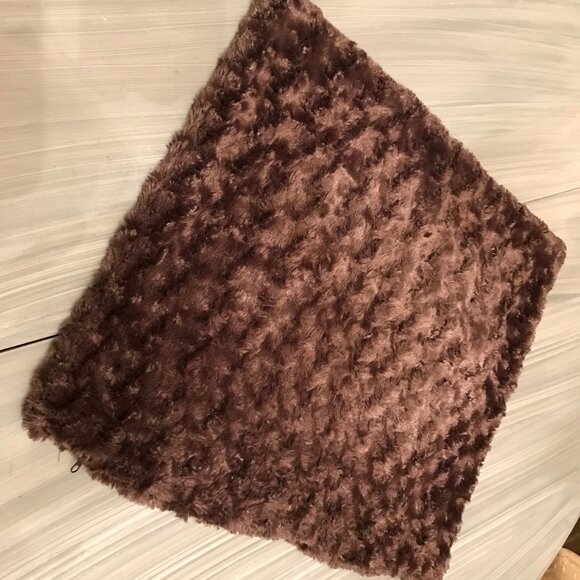 Set Of Two Brown Plush Cushion Covers. $5.00 AS AN ADD ON - Picture 1 of 2